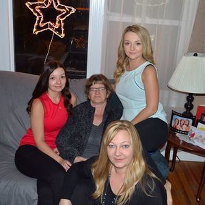 Meet your Posher, Angie